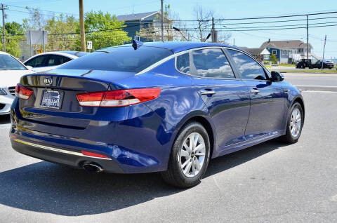 2017 Kia Optima LX