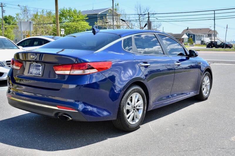 2017 Kia Optima LX