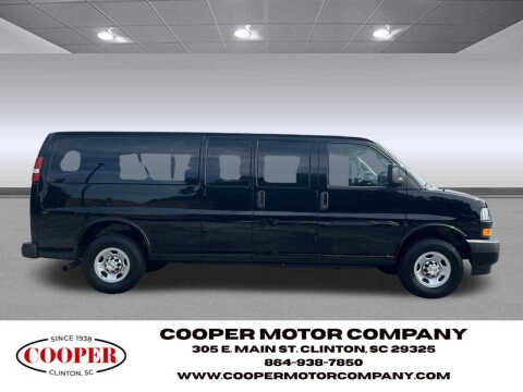 2025 Chevrolet Express LS 3500