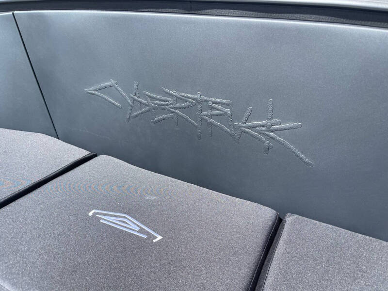 2024 Tesla Cybertruck