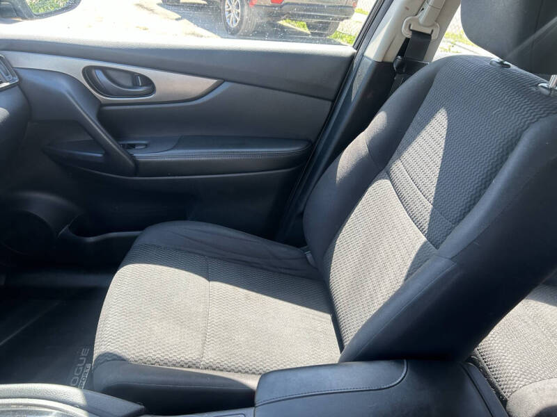 2019 Nissan Rogue Sport S