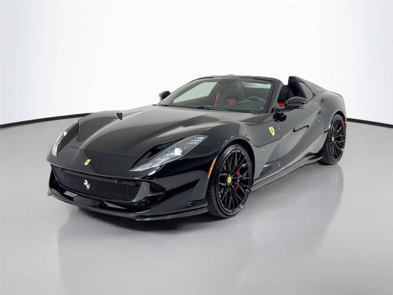 2021 Ferrari 812 GTS