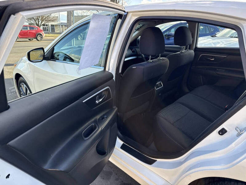 2017 Nissan Altima 2.5 SV