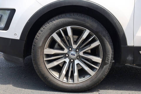 2017 Ford Explorer Platinum