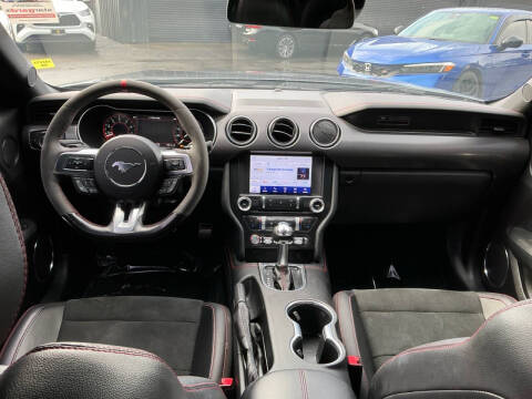 2023 Ford Mustang GT Premium