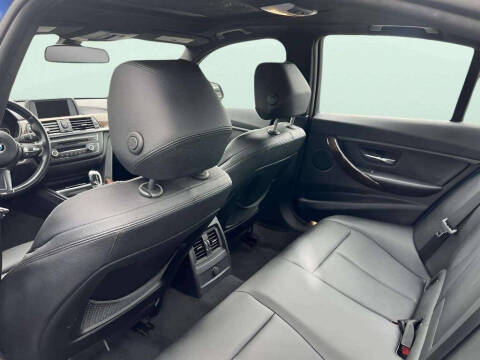 2014 BMW 3 Series 328i