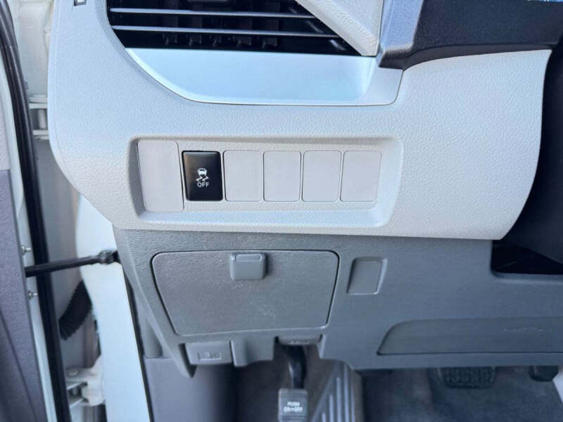 2019 Toyota Sienna L 7-Passenger