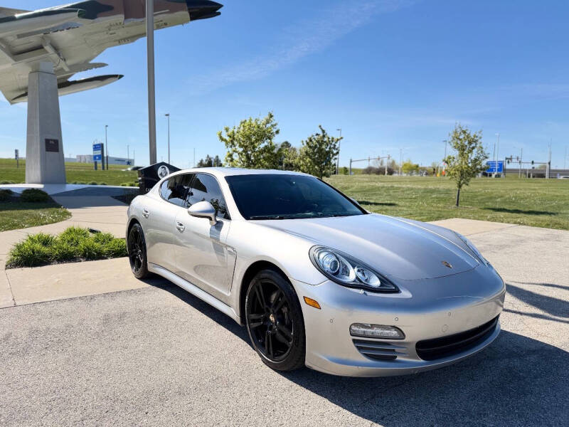 2012 Porsche Panamera 4