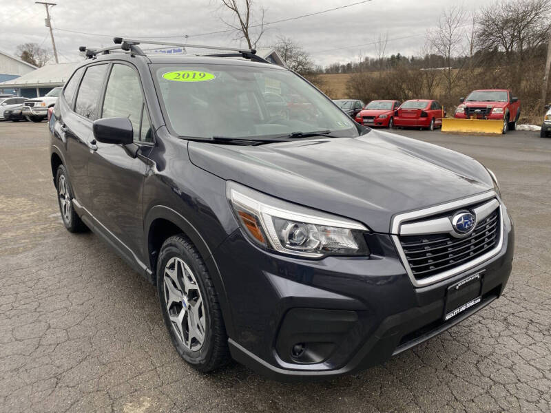2019 Subaru Forester Premium's photo