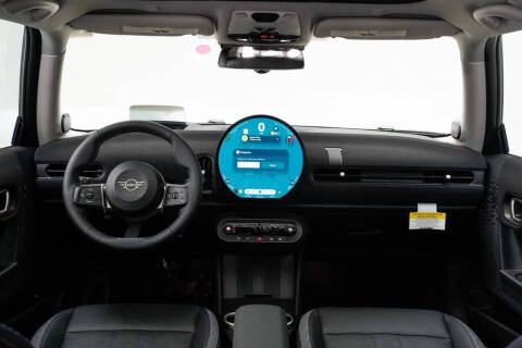 2025 MINI Hardtop 2 Door Cooper S Signature Trim