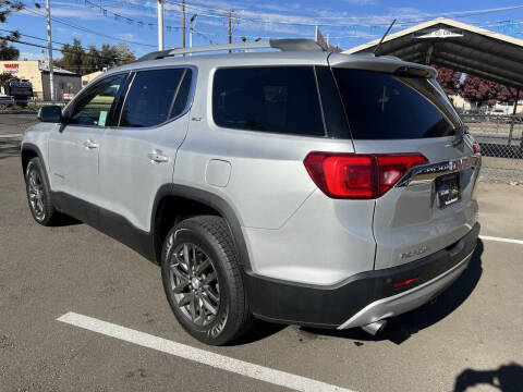 2019 GMC Acadia SLT-1