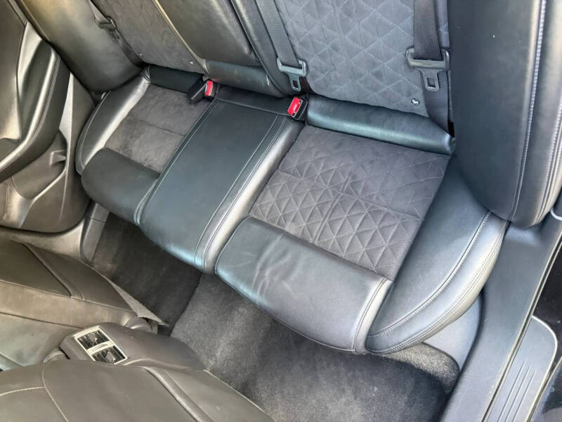 2017 Nissan Maxima