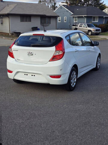 2014 Hyundai Accent GS