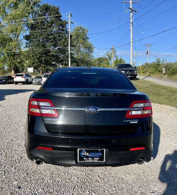 2015 Ford Taurus Limited