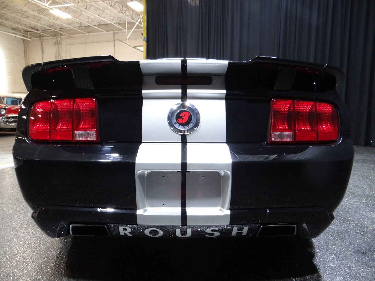 2006 Ford Mustang 24
