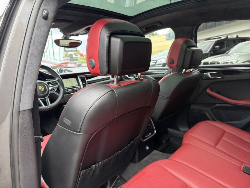 2016 Porsche Macan S
