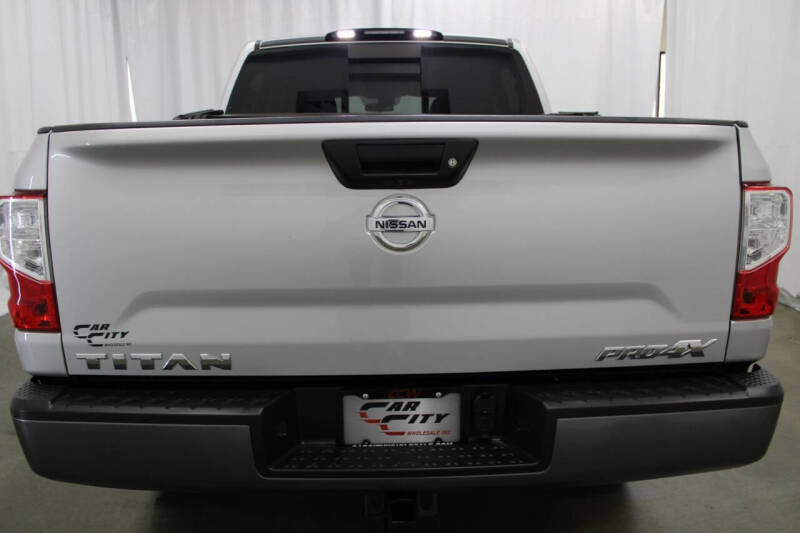 2019 Nissan Titan PRO-4X