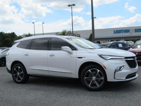 2022 Buick Enclave Essence