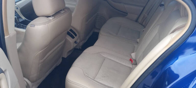 2015 Ford Taurus SEL