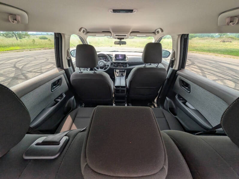 2023 Nissan Rogue S