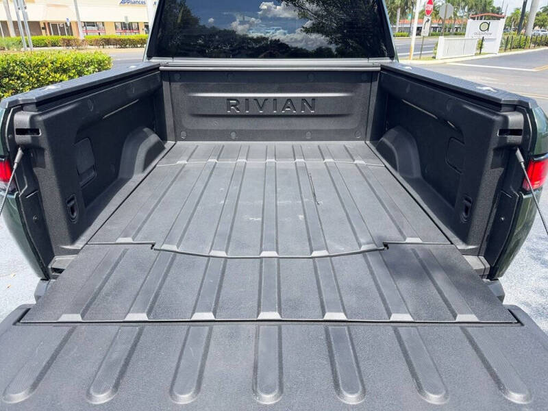 2022 Rivian R1T Adventure