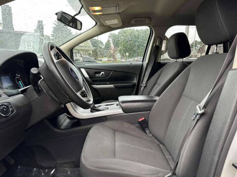 2013 Ford Edge SE