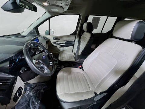 2019 Ford Transit Connect Titanium