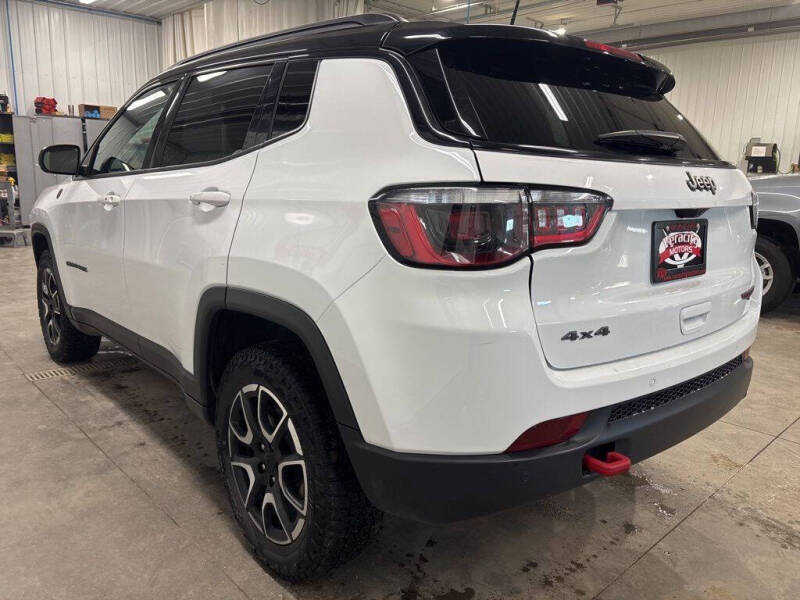 2024 Jeep Compass Trailhawk