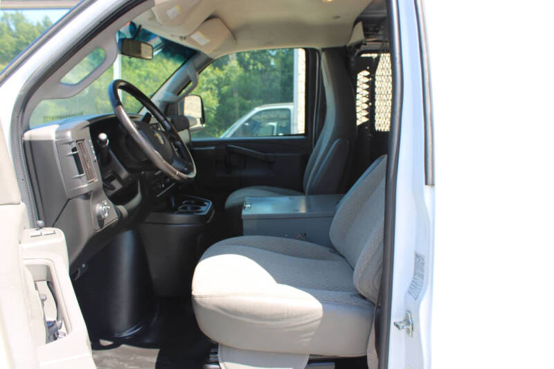2020 Chevrolet Express 2500