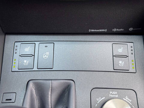2023 Lexus IS 300