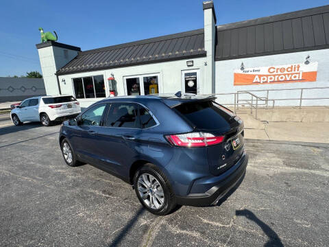 2019 Ford Edge Titanium
