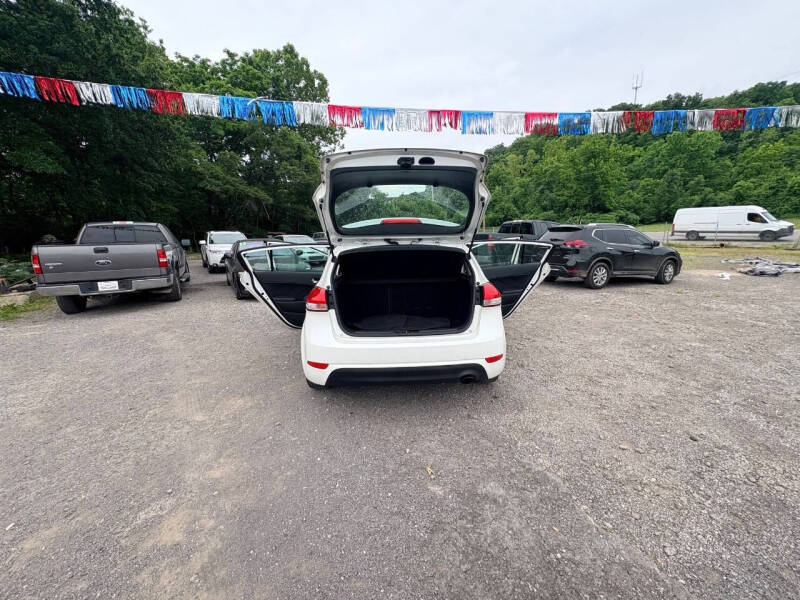 2016 Kia Forte5 LX
