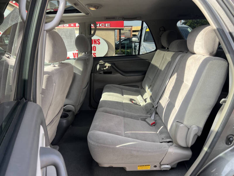 2007 Toyota Sequoia SR5