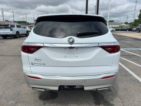 2023 Buick Enclave Premium