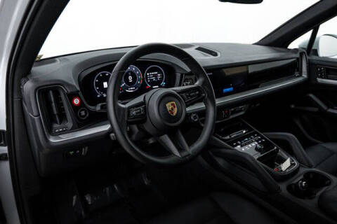 2024 Porsche Cayenne