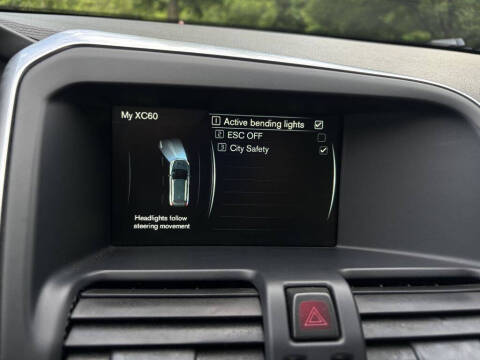 2017 Volvo XC60 T5 Inscription