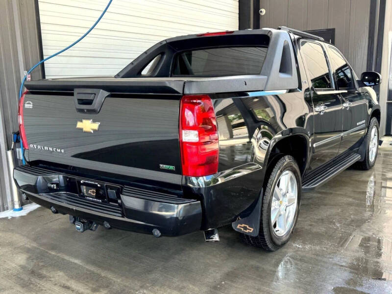 2010 Chevrolet Avalanche LTZ