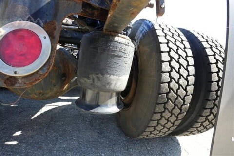 2015 Freightliner Cascadia