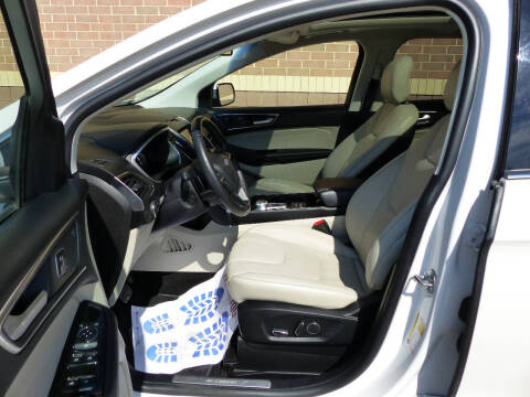 2019 Ford Edge Titanium