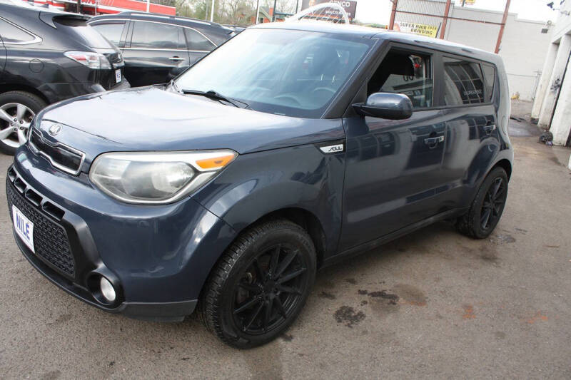 2016 Kia Soul +