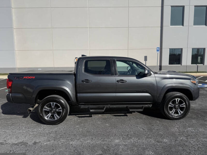 2017 Toyota Tacoma TRD Sport