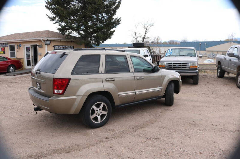 Image 3 of 2006 Jeep Grand Cherokee Laredo