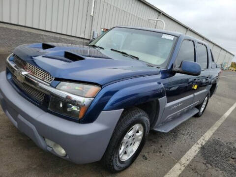 2002 Chevrolet Avalanche for sale at CR Garland Auto Sales in Fredericksburg VA