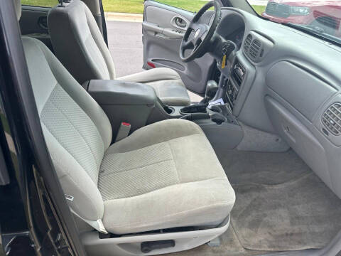 2008 Chevrolet TrailBlazer LS Fleet2