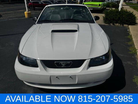 2004 Ford Mustang GT Deluxe