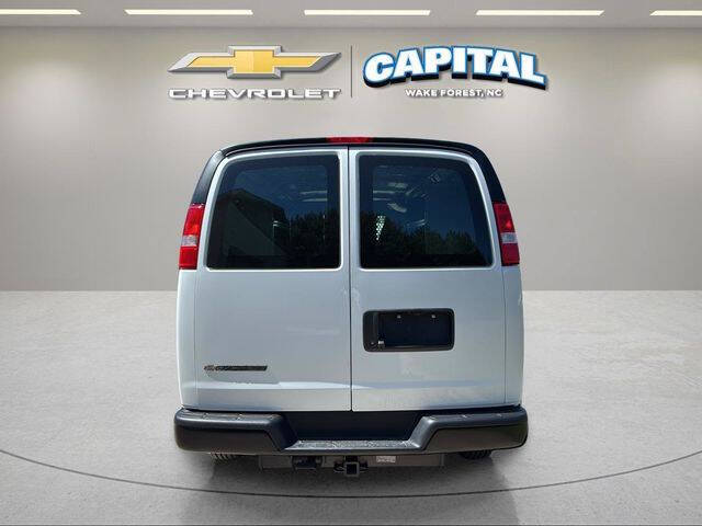 2026 Chevrolet Express 3500