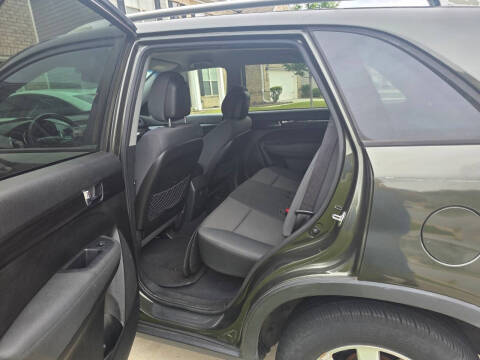 2012 Kia Sorento LX