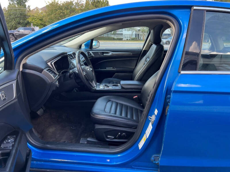 2019 Ford Fusion SEL