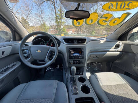 2016 Chevrolet Traverse LS