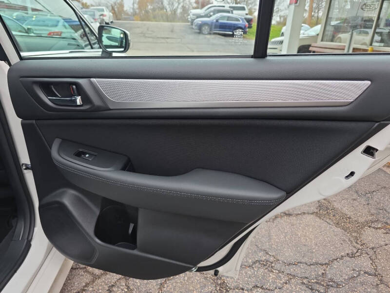 2018 Subaru Legacy 2.5i Premium